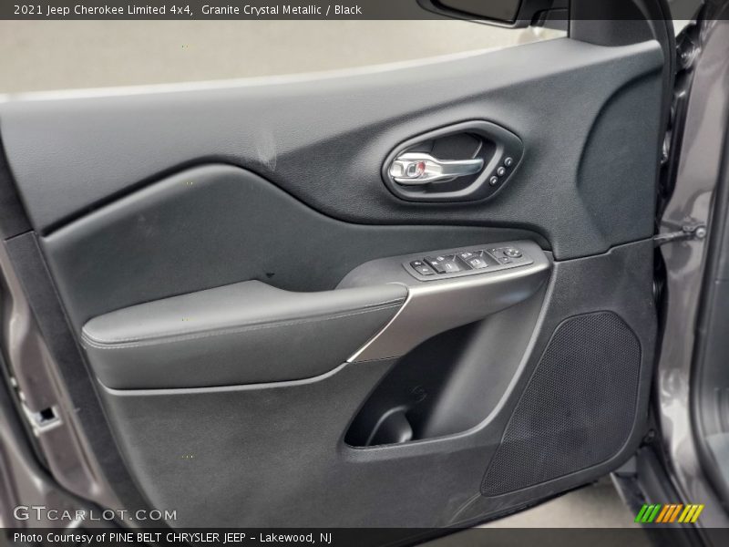 Granite Crystal Metallic / Black 2021 Jeep Cherokee Limited 4x4