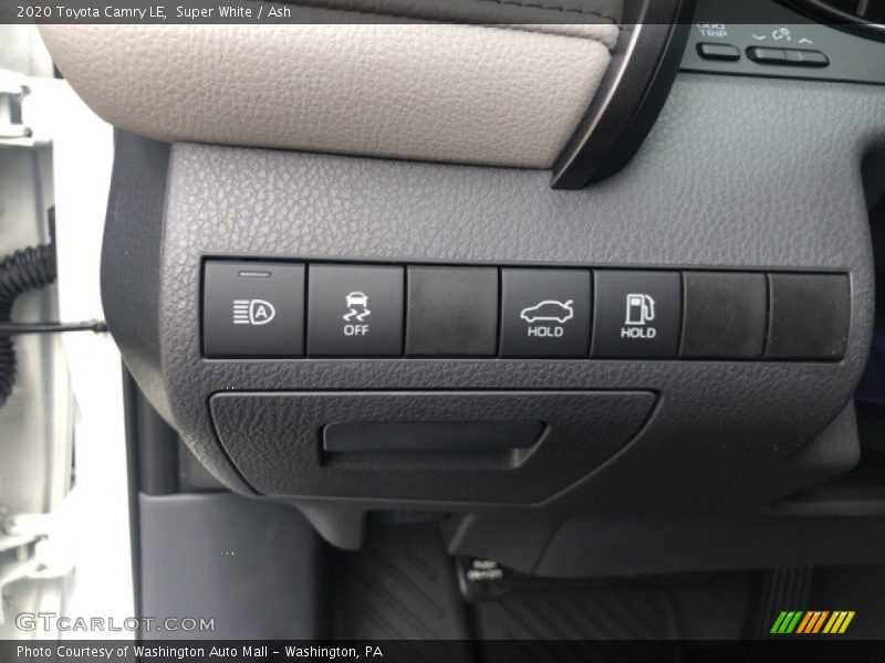 Super White / Ash 2020 Toyota Camry LE
