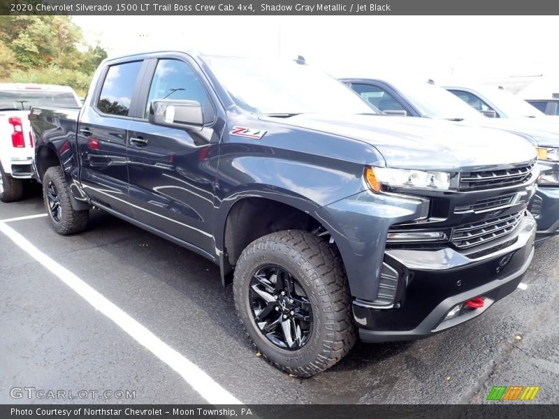 Front 3/4 View of 2020 Silverado 1500 LT Trail Boss Crew Cab 4x4