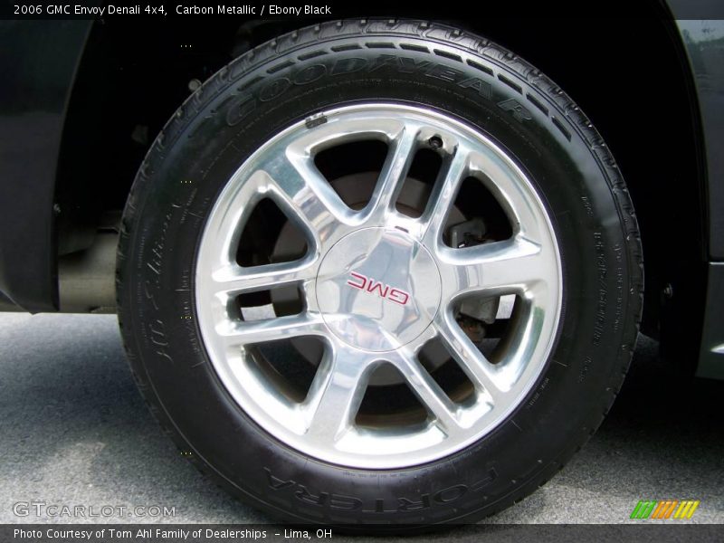 Carbon Metallic / Ebony Black 2006 GMC Envoy Denali 4x4