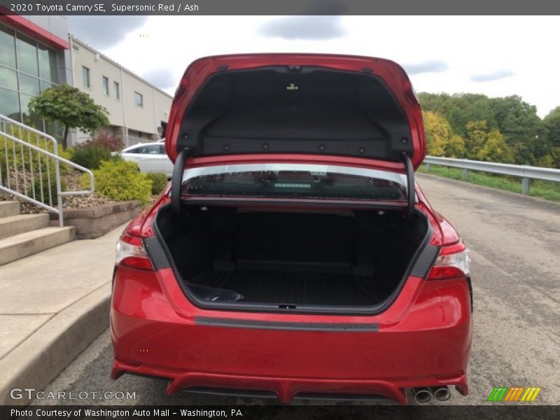 Supersonic Red / Ash 2020 Toyota Camry SE