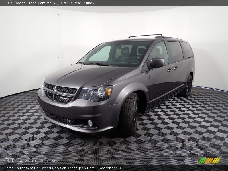 Granite Pearl / Black 2019 Dodge Grand Caravan GT