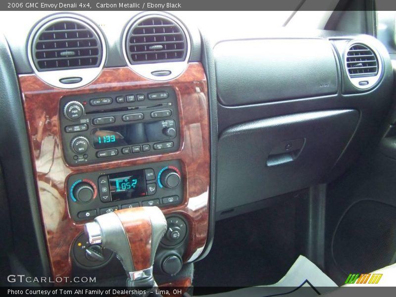 Carbon Metallic / Ebony Black 2006 GMC Envoy Denali 4x4