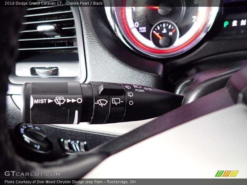 Granite Pearl / Black 2019 Dodge Grand Caravan GT