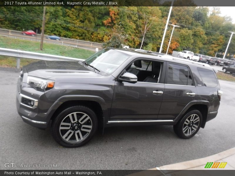 Magnetic Gray Metallic / Black 2017 Toyota 4Runner Limited 4x4