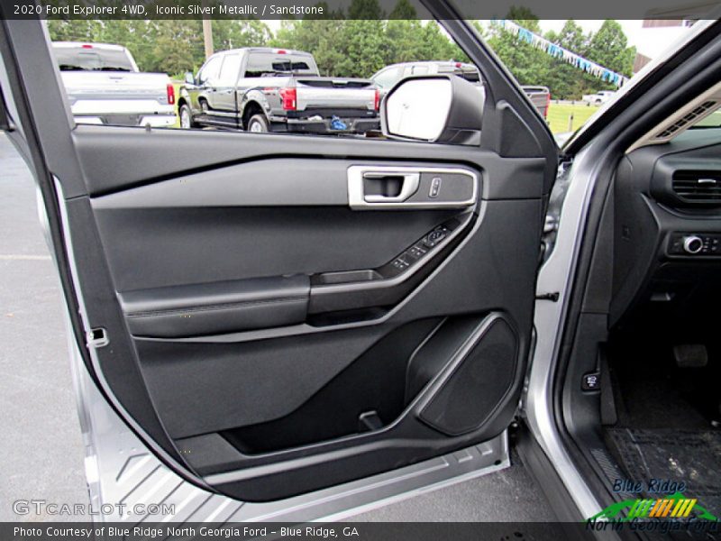 Iconic Silver Metallic / Sandstone 2020 Ford Explorer 4WD