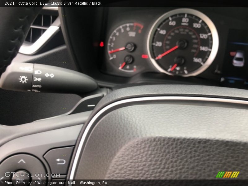 Classic Silver Metallic / Black 2021 Toyota Corolla SE