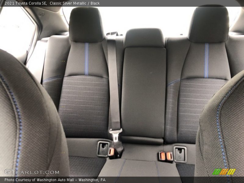 Classic Silver Metallic / Black 2021 Toyota Corolla SE