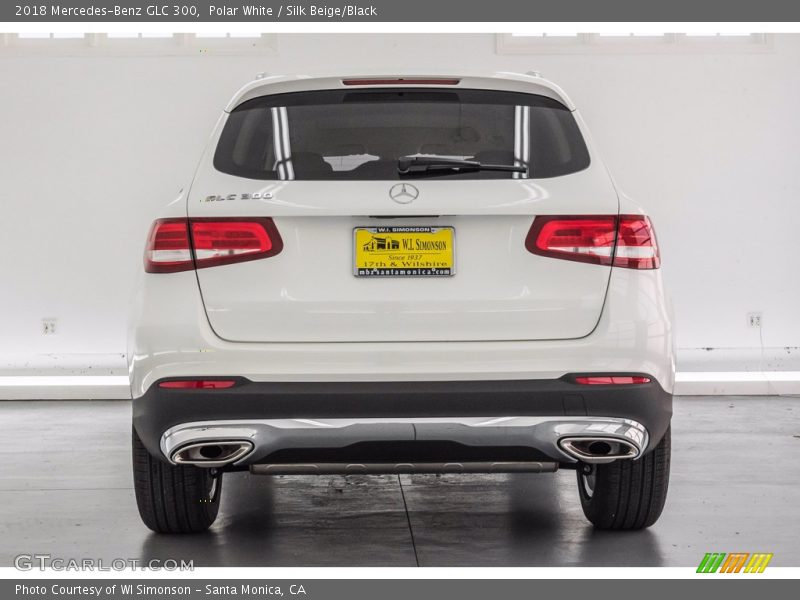 Polar White / Silk Beige/Black 2018 Mercedes-Benz GLC 300