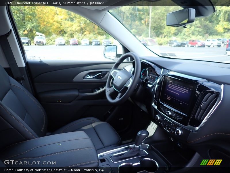 Summit White / Jet Black 2020 Chevrolet Traverse LT AWD