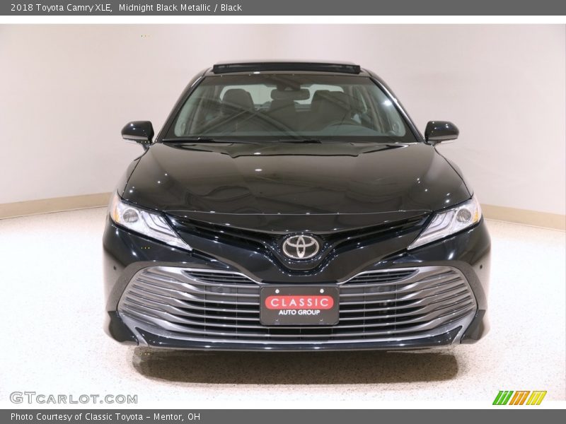 Midnight Black Metallic / Black 2018 Toyota Camry XLE