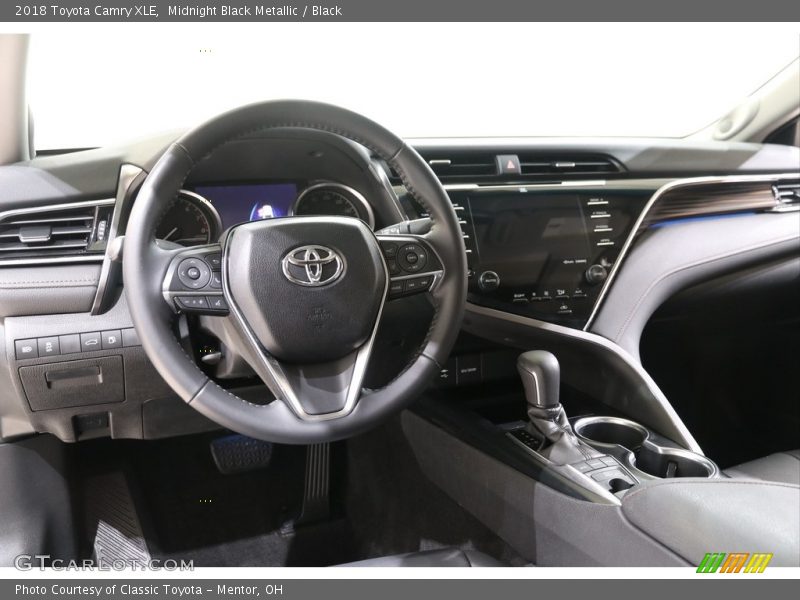 Midnight Black Metallic / Black 2018 Toyota Camry XLE