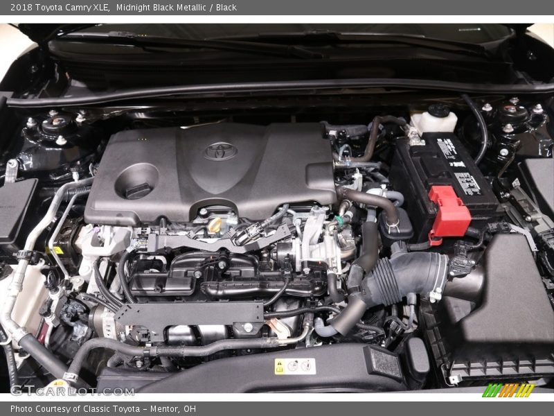 Midnight Black Metallic / Black 2018 Toyota Camry XLE