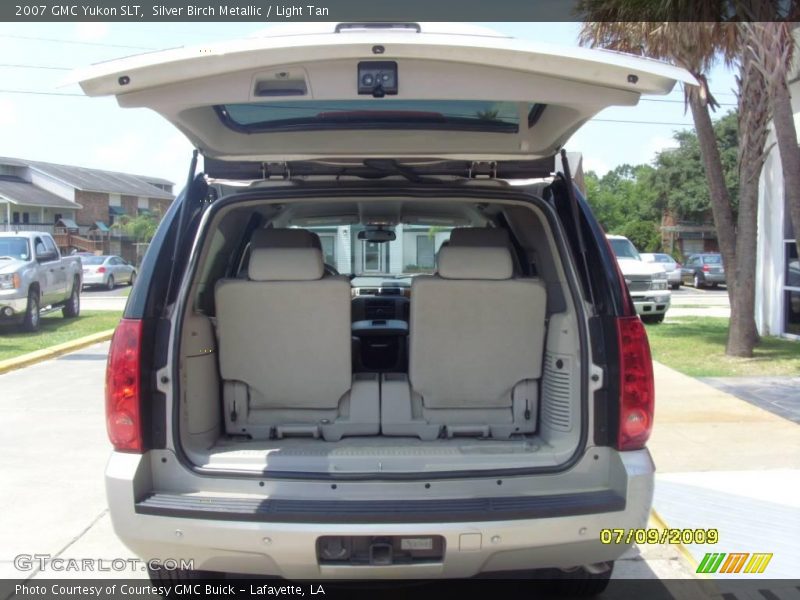 Silver Birch Metallic / Light Tan 2007 GMC Yukon SLT