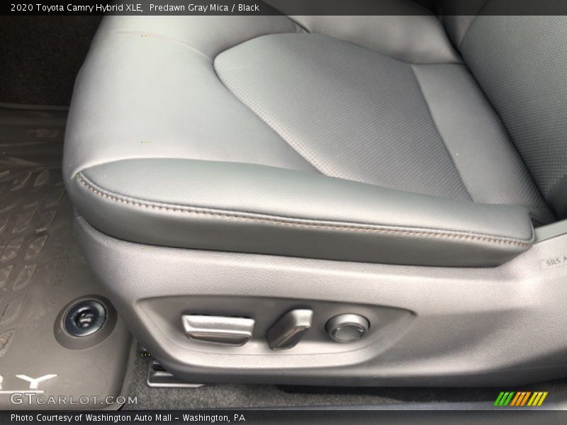 Predawn Gray Mica / Black 2020 Toyota Camry Hybrid XLE