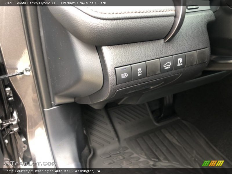 Predawn Gray Mica / Black 2020 Toyota Camry Hybrid XLE