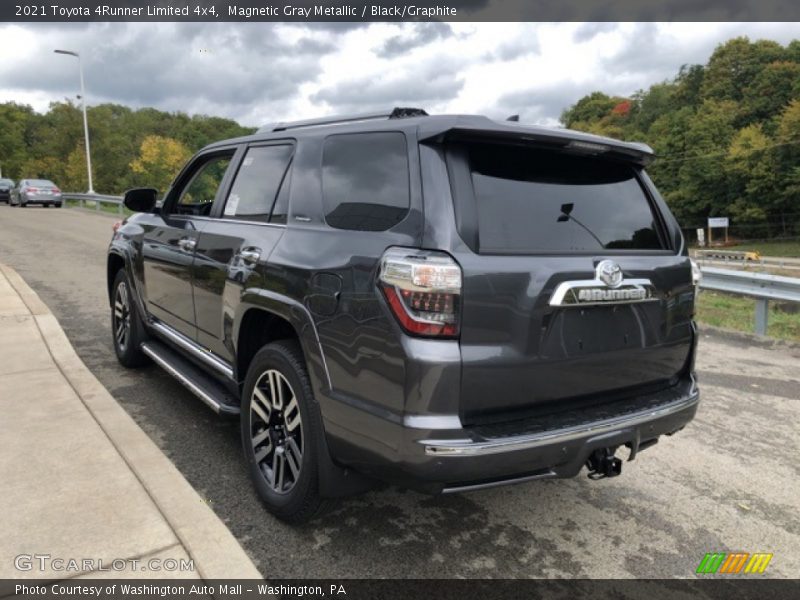 Magnetic Gray Metallic / Black/Graphite 2021 Toyota 4Runner Limited 4x4