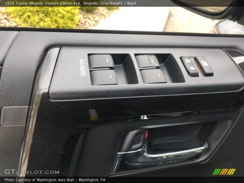 Magnetic Gray Metallic / Black 2020 Toyota 4Runner Venture Edition 4x4