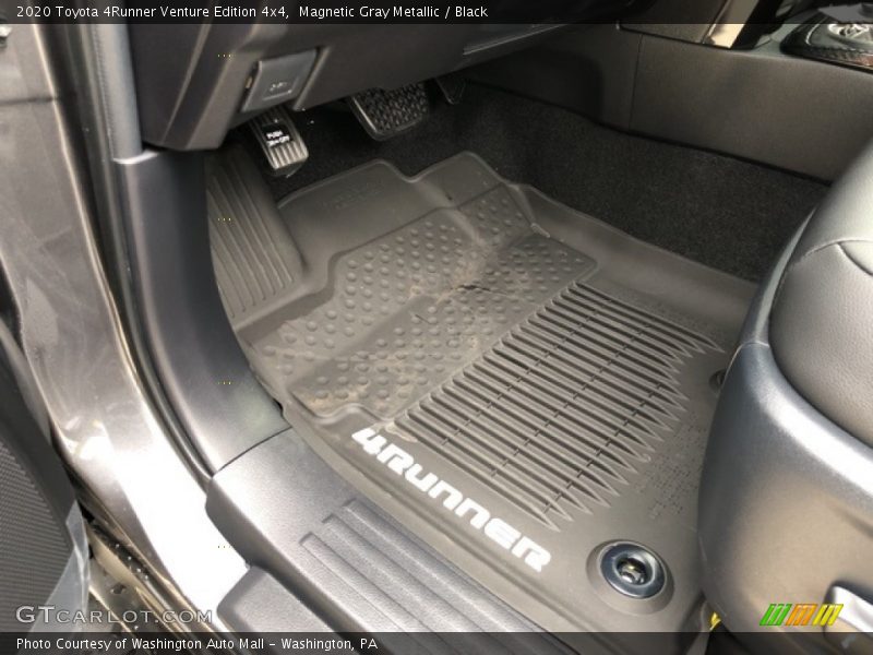 Magnetic Gray Metallic / Black 2020 Toyota 4Runner Venture Edition 4x4