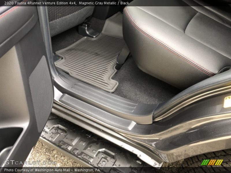 Magnetic Gray Metallic / Black 2020 Toyota 4Runner Venture Edition 4x4