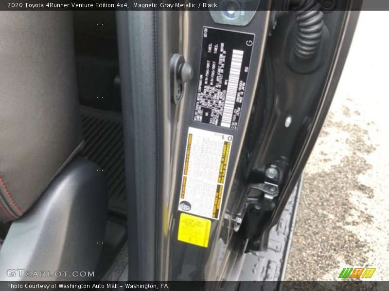 Magnetic Gray Metallic / Black 2020 Toyota 4Runner Venture Edition 4x4