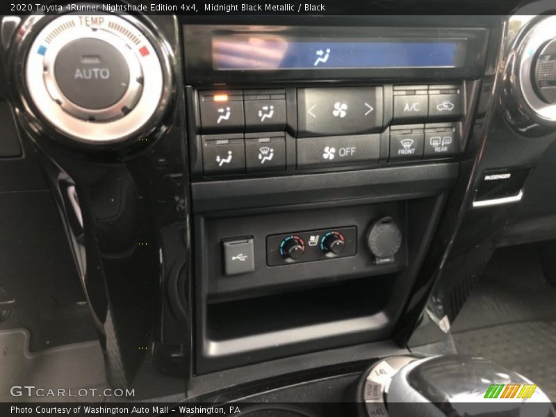Midnight Black Metallic / Black 2020 Toyota 4Runner Nightshade Edition 4x4