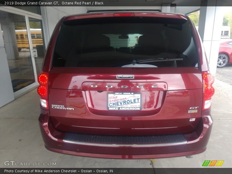 Octane Red Pearl / Black 2019 Dodge Grand Caravan GT