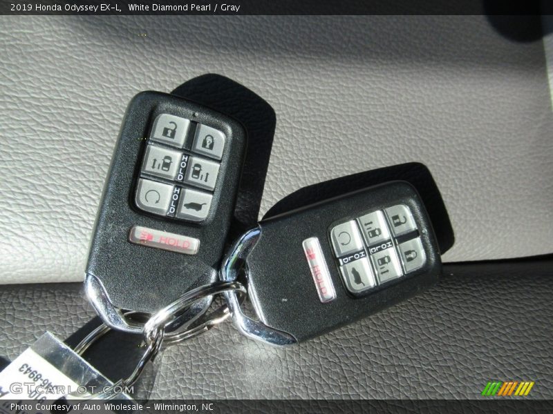 White Diamond Pearl / Gray 2019 Honda Odyssey EX-L