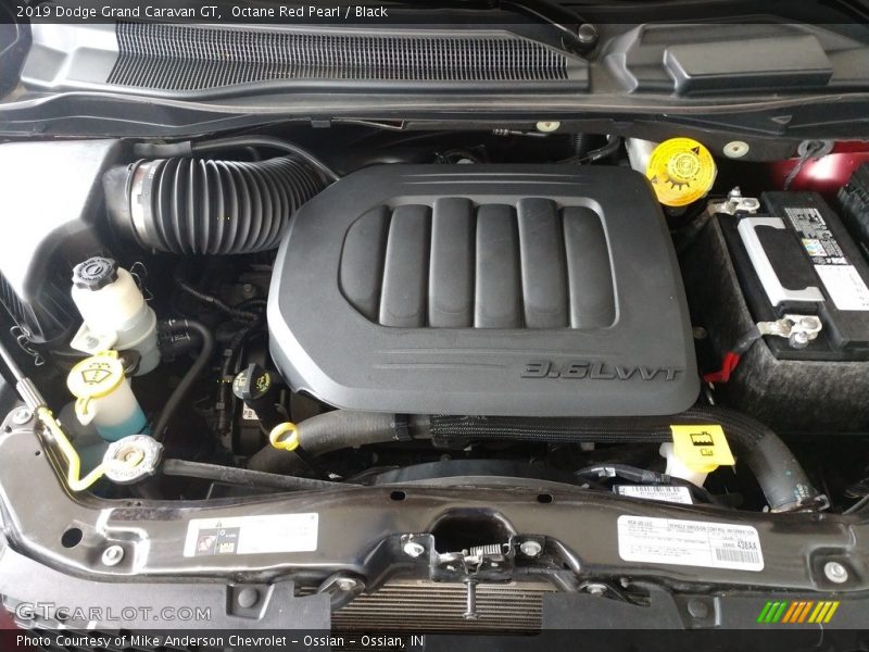 Octane Red Pearl / Black 2019 Dodge Grand Caravan GT