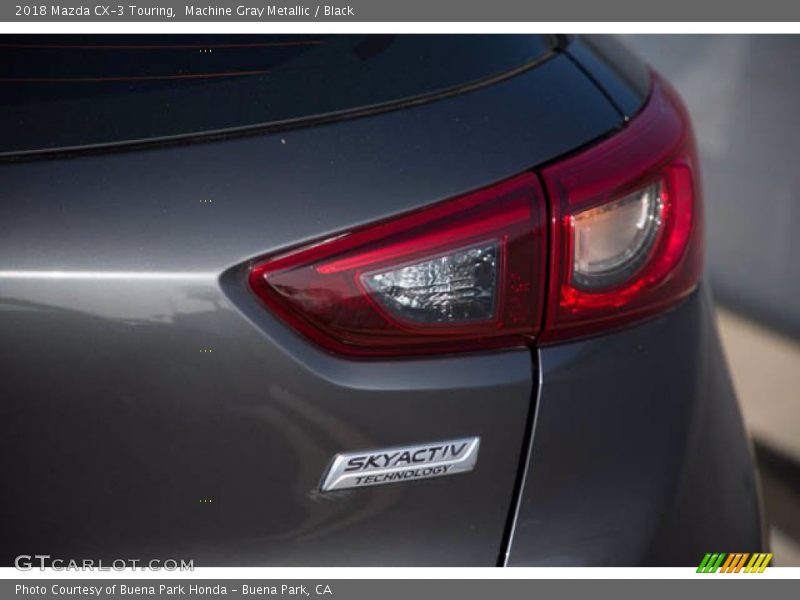 Machine Gray Metallic / Black 2018 Mazda CX-3 Touring