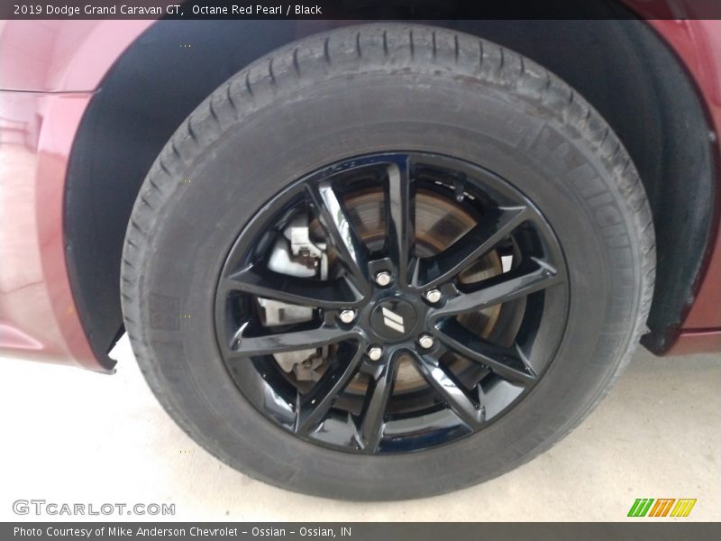 Octane Red Pearl / Black 2019 Dodge Grand Caravan GT