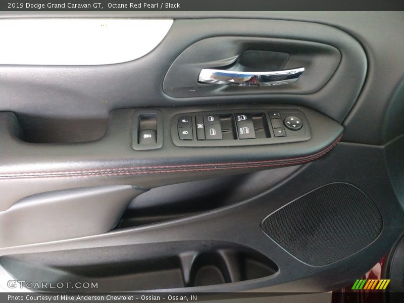 Octane Red Pearl / Black 2019 Dodge Grand Caravan GT