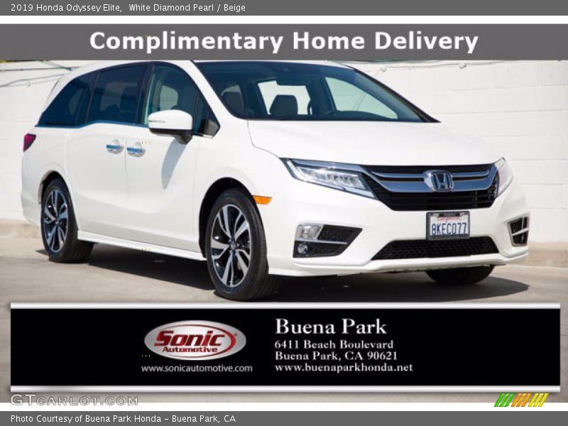 White Diamond Pearl / Beige 2019 Honda Odyssey Elite