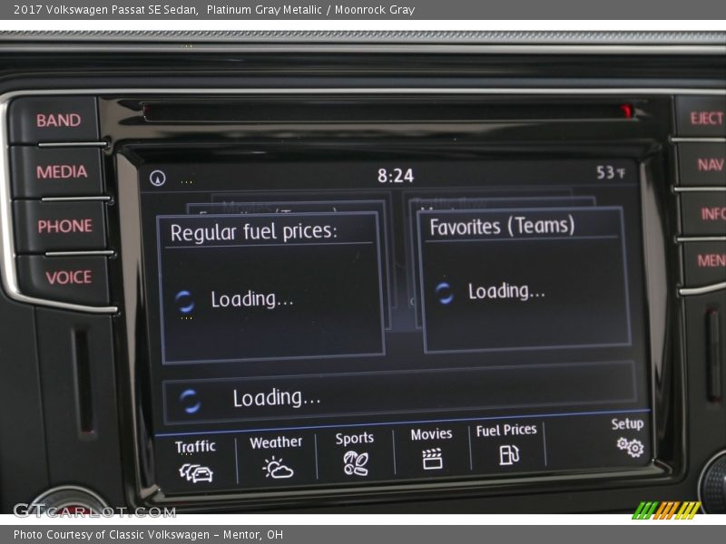 Controls of 2017 Passat SE Sedan