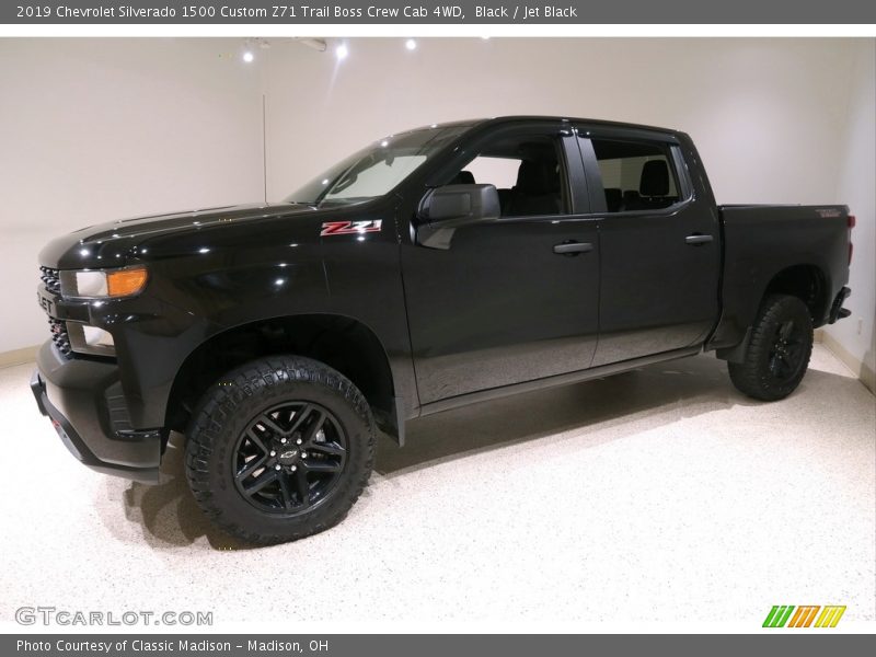 Black / Jet Black 2019 Chevrolet Silverado 1500 Custom Z71 Trail Boss Crew Cab 4WD