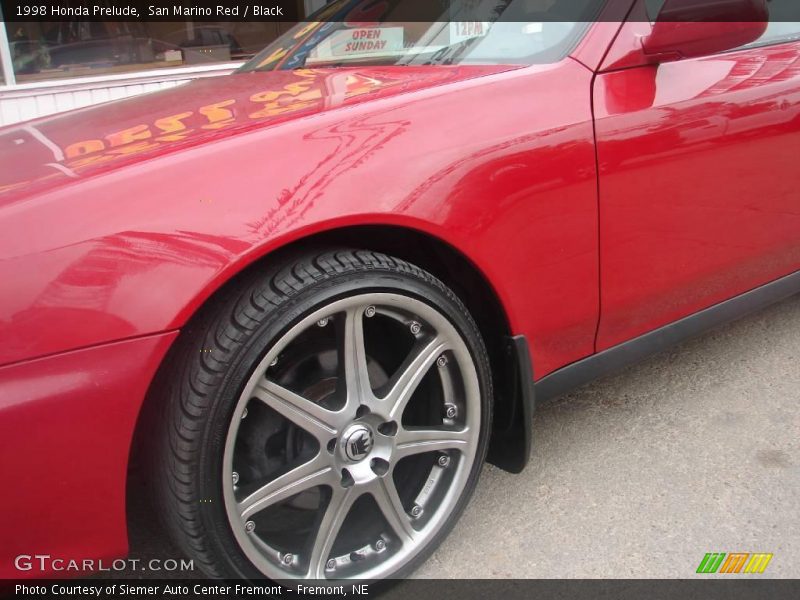 San Marino Red / Black 1998 Honda Prelude