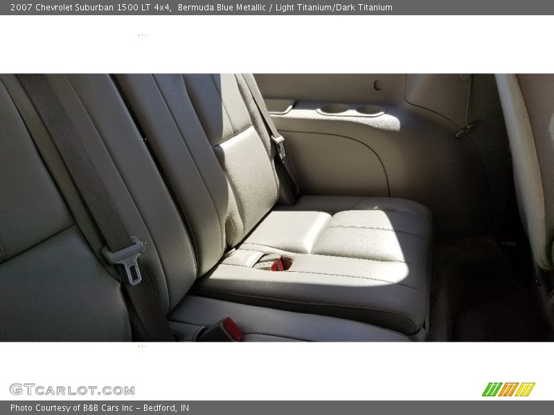 Bermuda Blue Metallic / Light Titanium/Dark Titanium 2007 Chevrolet Suburban 1500 LT 4x4