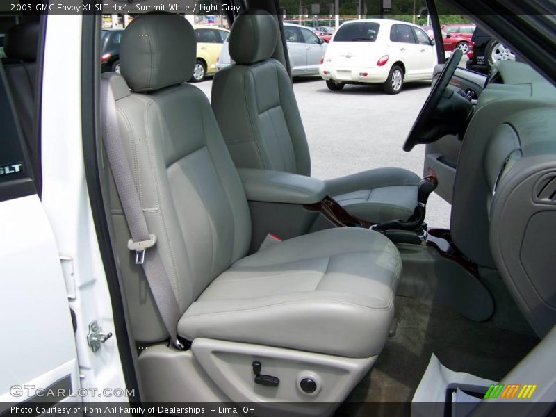 Summit White / Light Gray 2005 GMC Envoy XL SLT 4x4