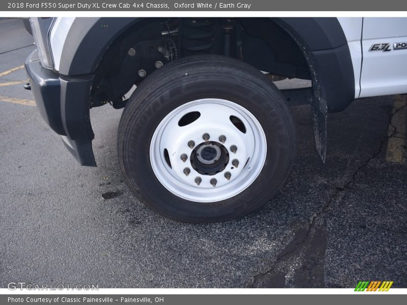 Oxford White / Earth Gray 2018 Ford F550 Super Duty XL Crew Cab 4x4 Chassis