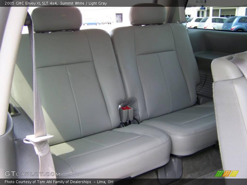 Summit White / Light Gray 2005 GMC Envoy XL SLT 4x4