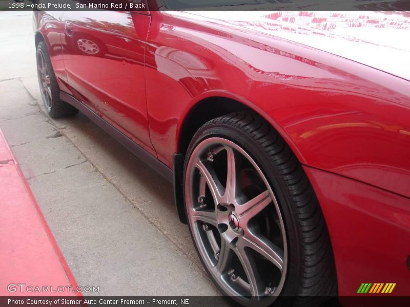 San Marino Red / Black 1998 Honda Prelude