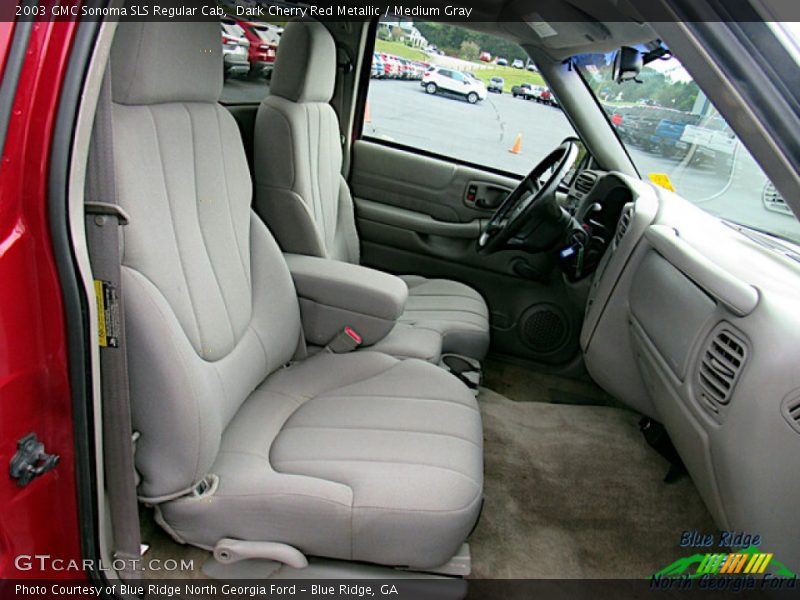 Front Seat of 2003 Sonoma SLS Regular Cab