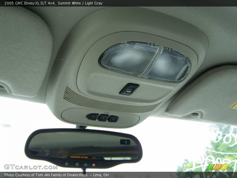 Summit White / Light Gray 2005 GMC Envoy XL SLT 4x4