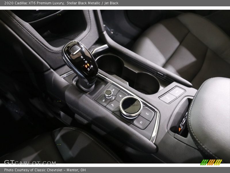 Controls of 2020 XT6 Premium Luxury