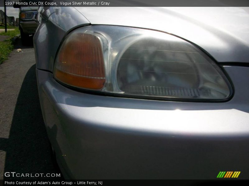 Vogue Silver Metallic / Gray 1997 Honda Civic DX Coupe