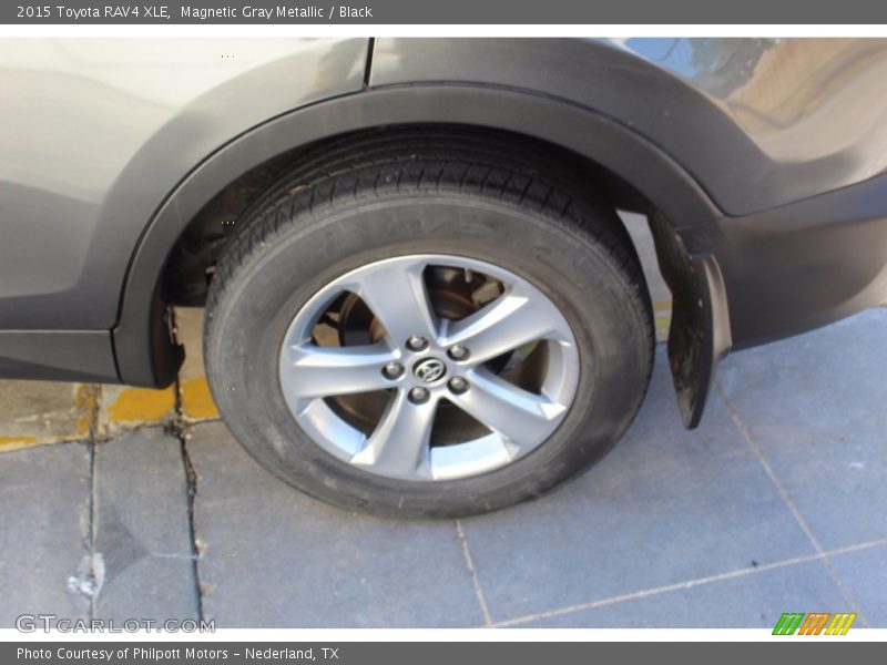 Magnetic Gray Metallic / Black 2015 Toyota RAV4 XLE