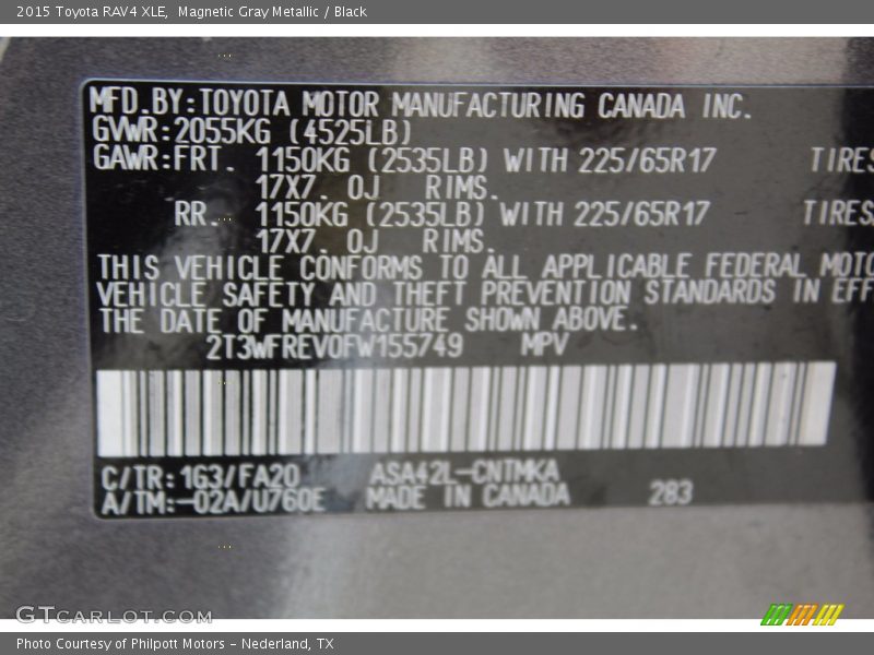 Magnetic Gray Metallic / Black 2015 Toyota RAV4 XLE