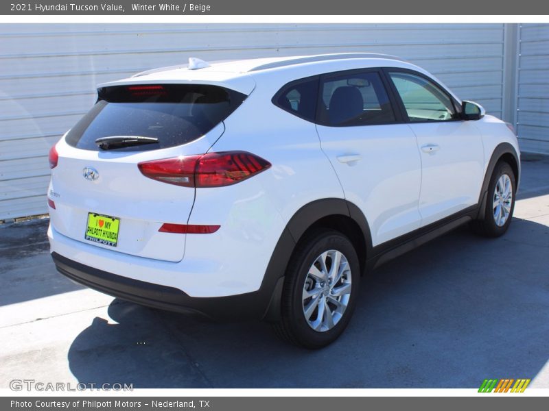 Winter White / Beige 2021 Hyundai Tucson Value