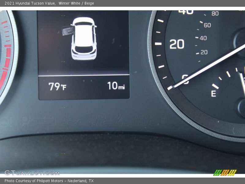 Winter White / Beige 2021 Hyundai Tucson Value