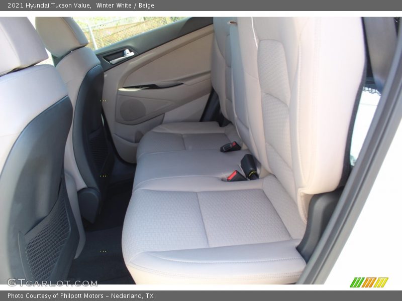 Winter White / Beige 2021 Hyundai Tucson Value